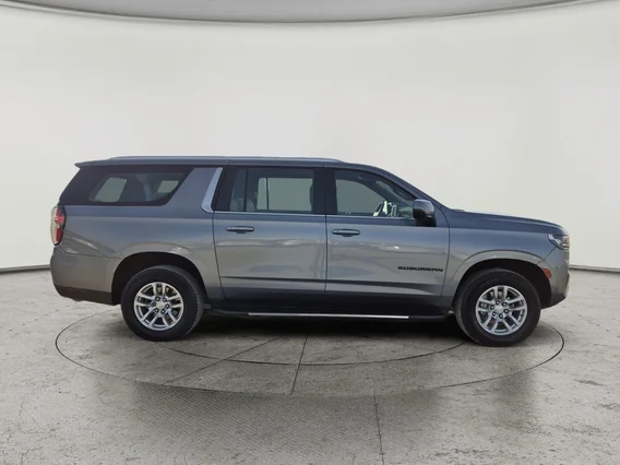 Chevrolet Suburban LS 2022 