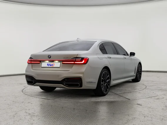 BMW 7 Series 730Li 2020 