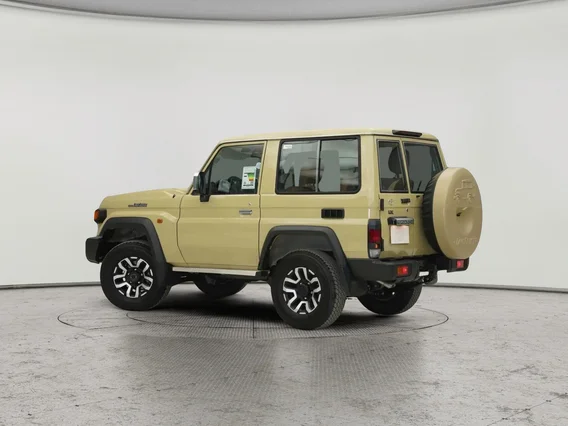 تويوتا ربع SDLX DSL WINCH 3DR 2025 دبل