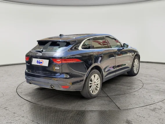 جاغوار F Pace  2019 
