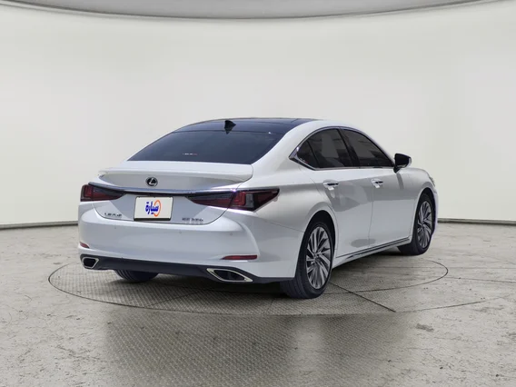 لكزس ES 350 2023 