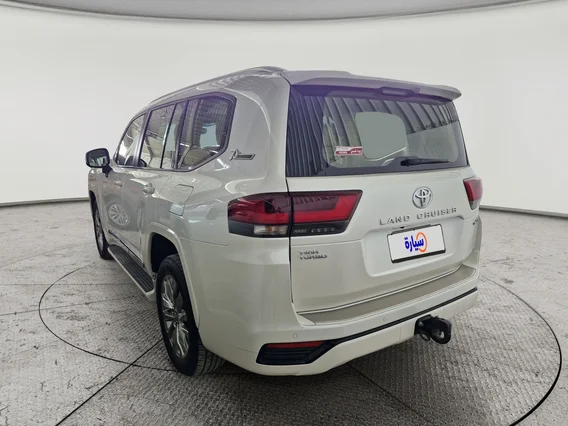 تويوتا لاندكروزر GXR3 2022 دبل