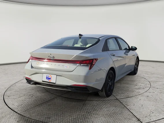 Hyundai Elantra Smart 2023 