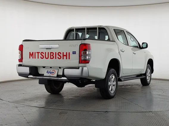 ميتسوبيشي L200 DC 4x4 Diesel 2023 دبل