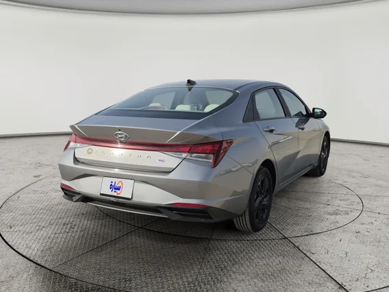Hyundai Elantra Smart 2023 