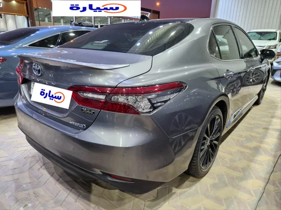 Toyota Camry  Grande 2024 