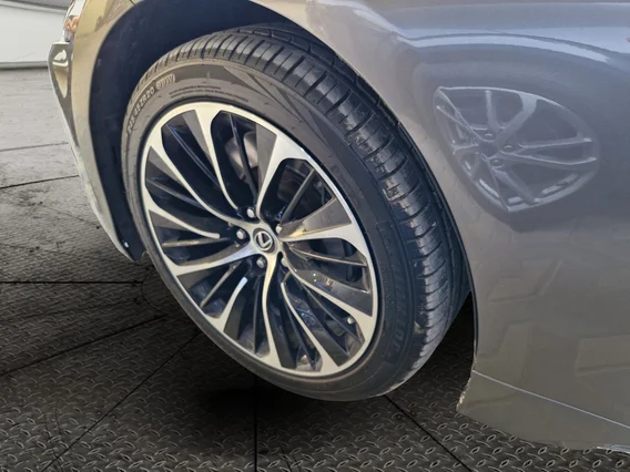 Lexus LS 500 2018 