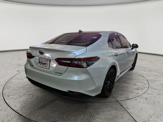 Toyota Camry  Grande 2024 