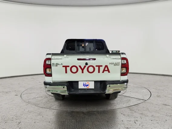 تويوتا هايلكس SGLX 4X4 AT DSL 2023 دبل