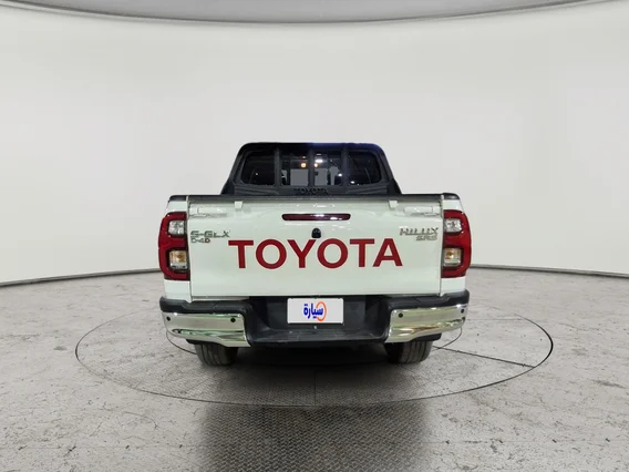 تويوتا هايلكس SGLX 4X4 AT DSL 2023 دبل