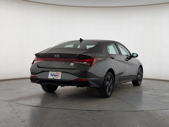 Hyundai Elantra Smart 2023 