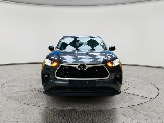 Toyota Highlander LE 2025 