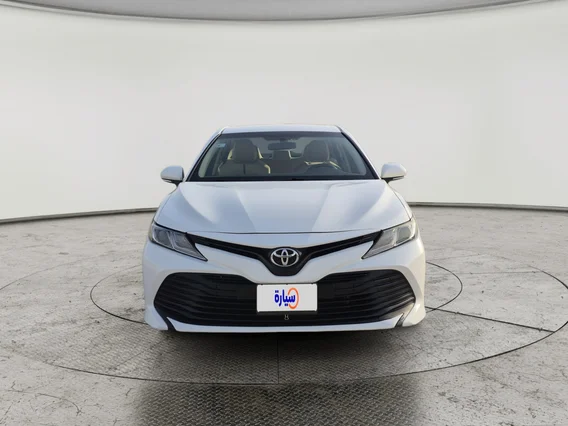 Toyota Camry  LE 2020 