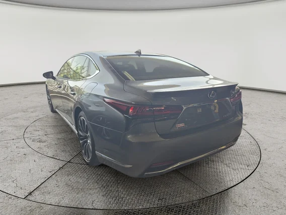 لكزس LS 500 HH Hybrid Plus 2022 
