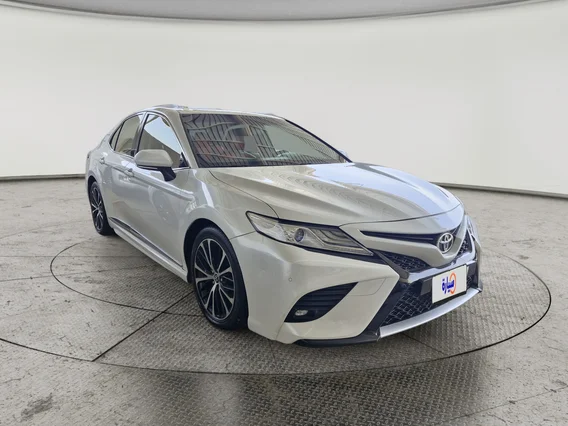 Toyota Camry  SE 2020 