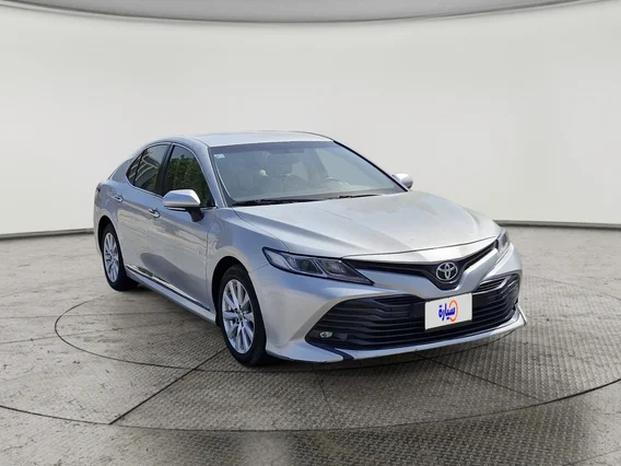 Toyota Camry  GLE 2020 