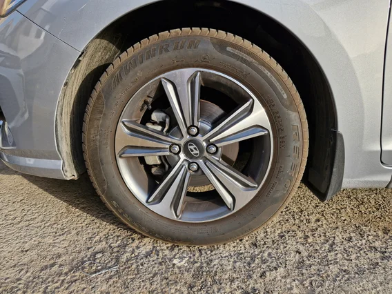 Hyundai Accent Smart 2023 