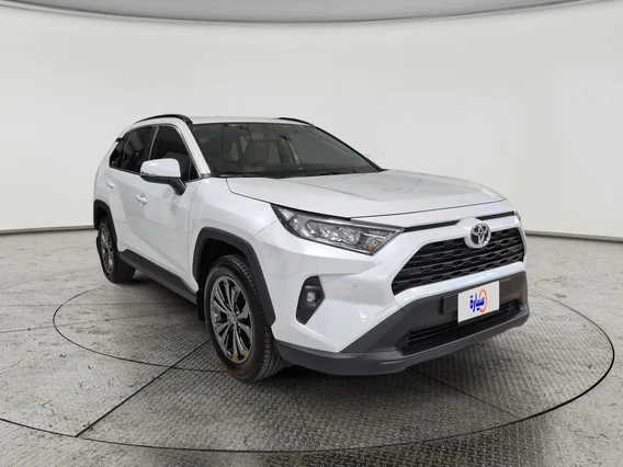 Toyota RAV4 XLE 2025 