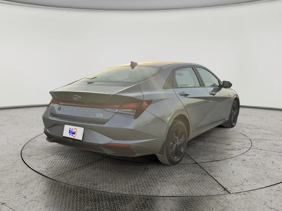Hyundai Elantra Smart 2023 