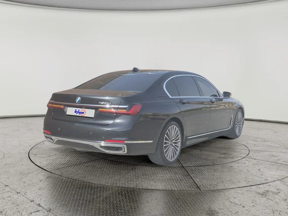 BMW 7 Series 730Li 2021 