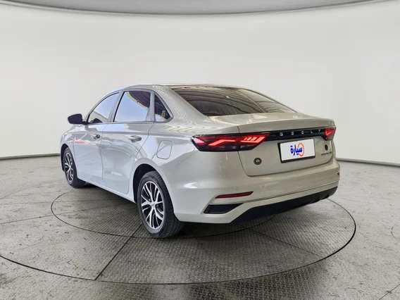 Geely Emgrand GS 2023 