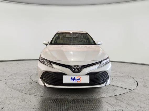 Toyota Camry  GLE 2020 