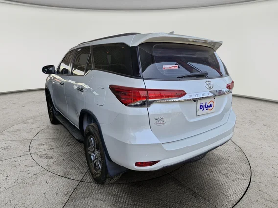 Toyota Fortuner VX 2023 دبل