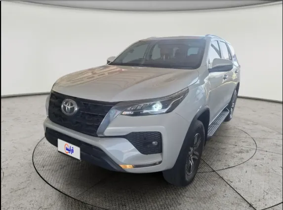 Toyota Fortuner VX 2023 دبل