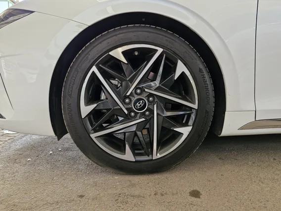 Hyundai Grandeur  2020 