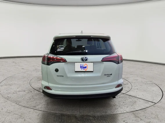 Toyota RAV4 XLE 2018 دبل