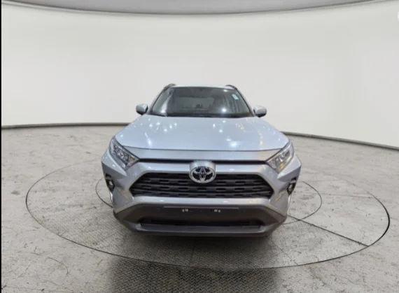 Toyota RAV4 XLE 2024 