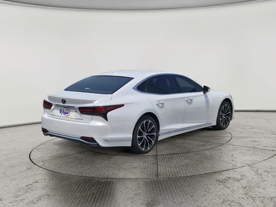 لكزس LS 500 BH Hybrid 2023 