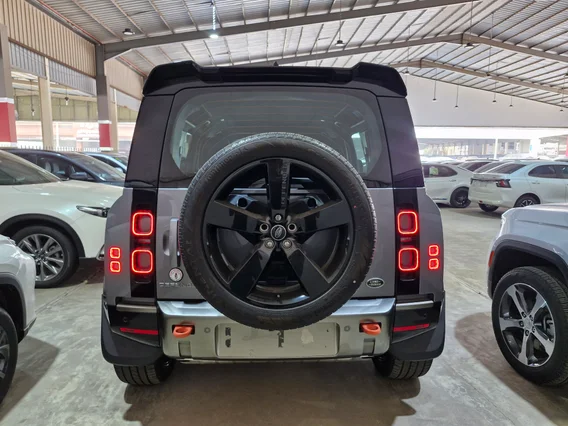 Range Rover Defender 110X 2022 