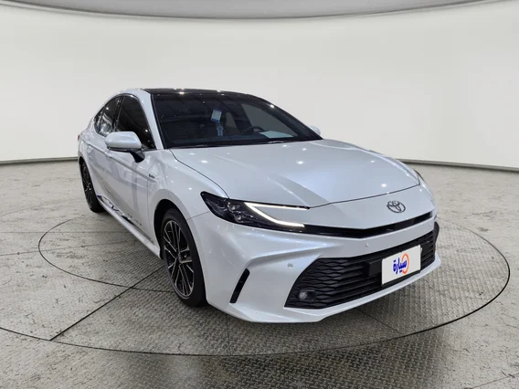 Toyota Camry  LE HEV 2025 