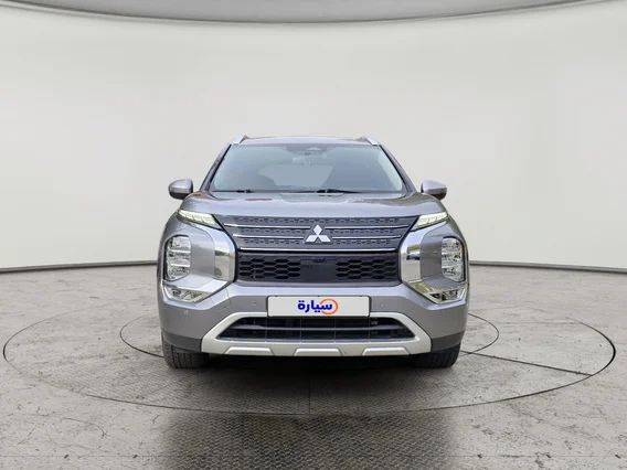 Mitsubishi Outlander GLX 2023 دبل