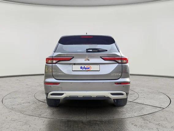 Mitsubishi Outlander GLX 2023 دبل