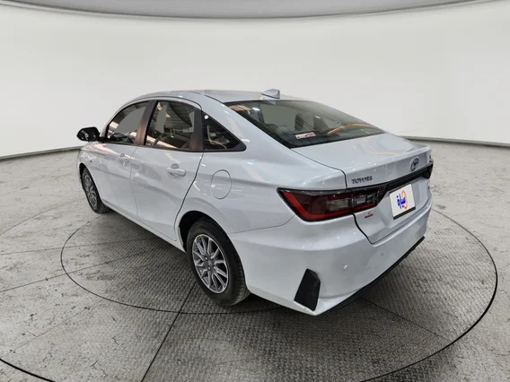 Toyota Yaris  Y 2023 