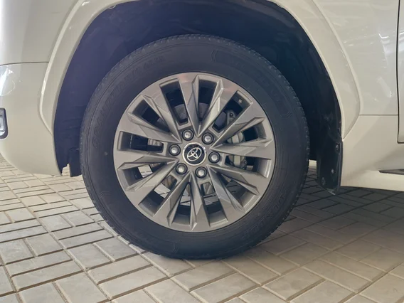 تويوتا لاندكروزر GXR4 2022 دبل