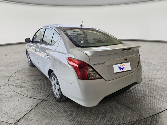 Nissan Sunny SV 2021 