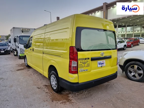 تويوتا هايس ثلاجة سقف عالي 2021 