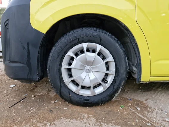 تويوتا هايس ثلاجة سقف عالي 2021 