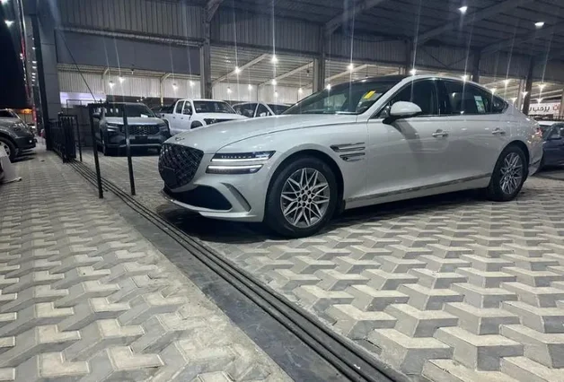 Genesis G80 PRESTIGE 2025 