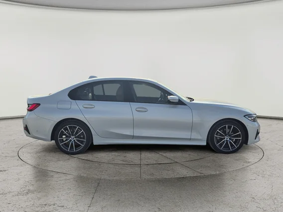 BMW 3 Series 320i  2022 