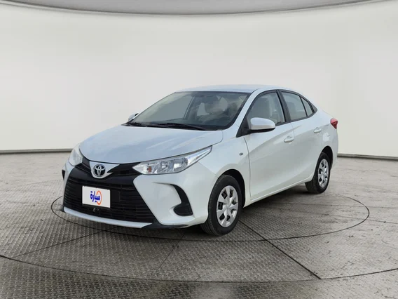 Toyota Yaris  Y 2022 