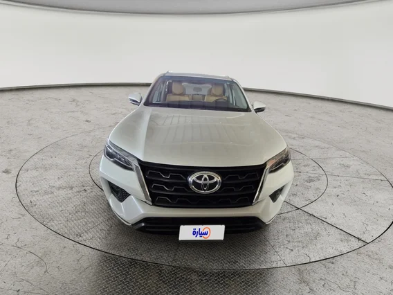 Toyota Fortuner VX 2023 دبل