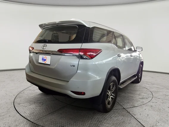 Toyota Fortuner VX 2023 دبل