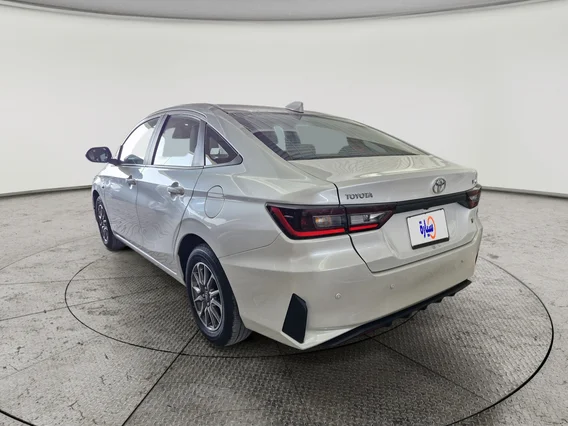 Toyota Yaris  Y 2023 