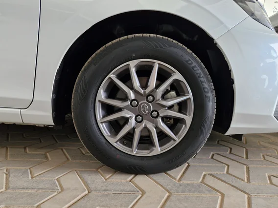 Toyota Yaris  Y 2023 
