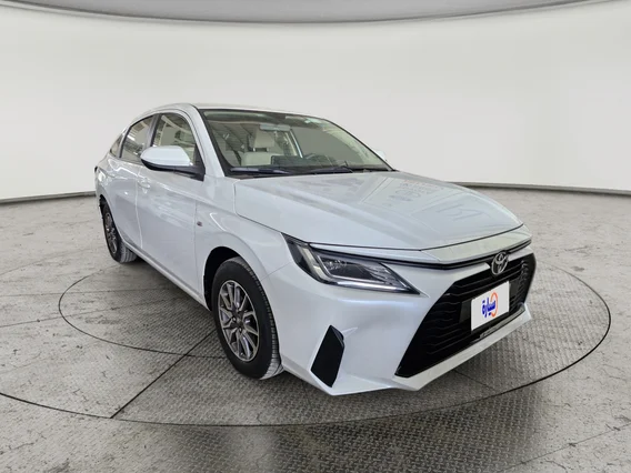 Toyota Yaris  Y 2023 