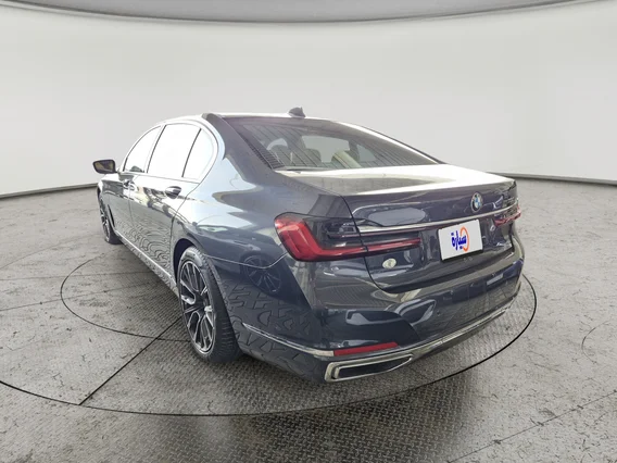 BMW 7 Series 730Li 2021 